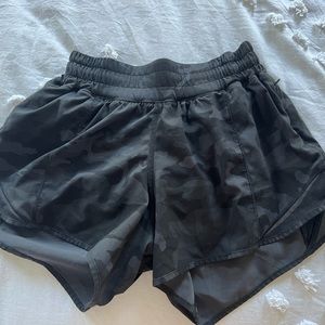 camo lululemon shorts size 2